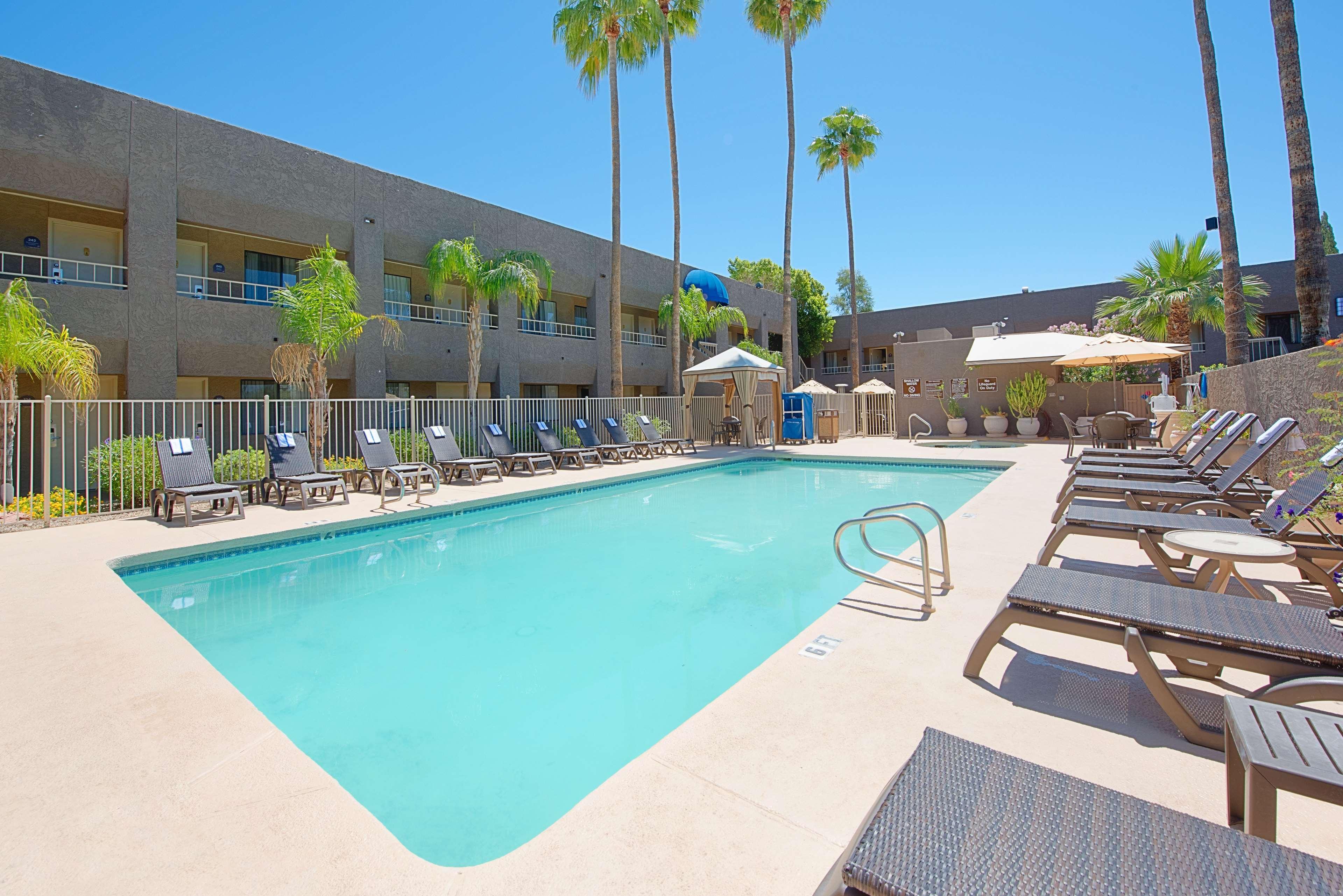 Best Western Innsuites Phoenix Hotel & Suites Eksteriør billede