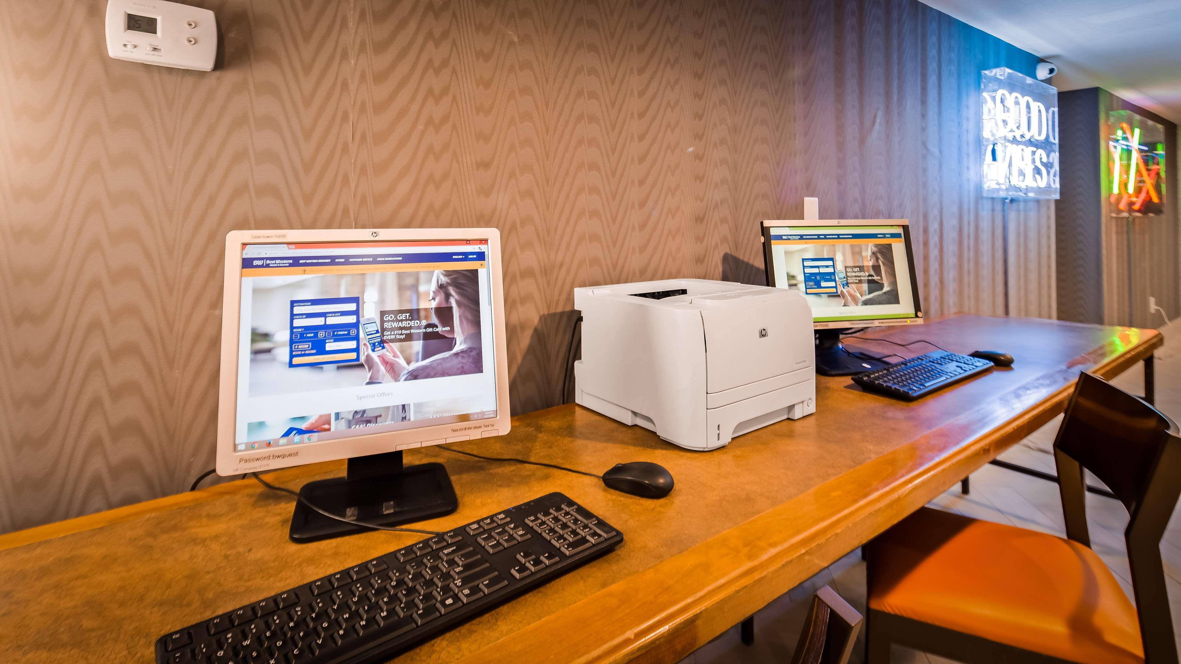 Best Western Innsuites Phoenix Hotel & Suites Eksteriør billede