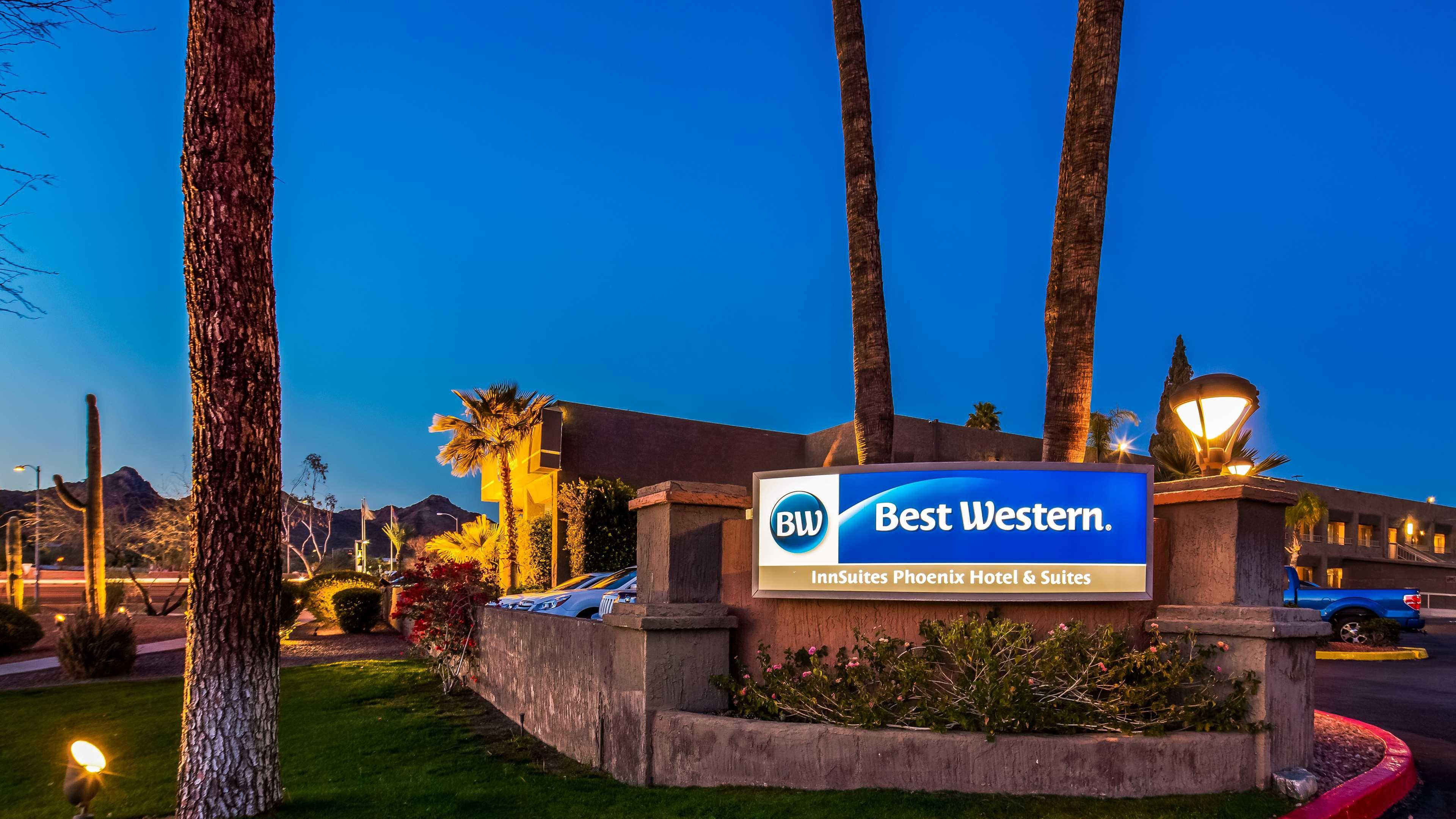 Best Western Innsuites Phoenix Hotel & Suites Eksteriør billede