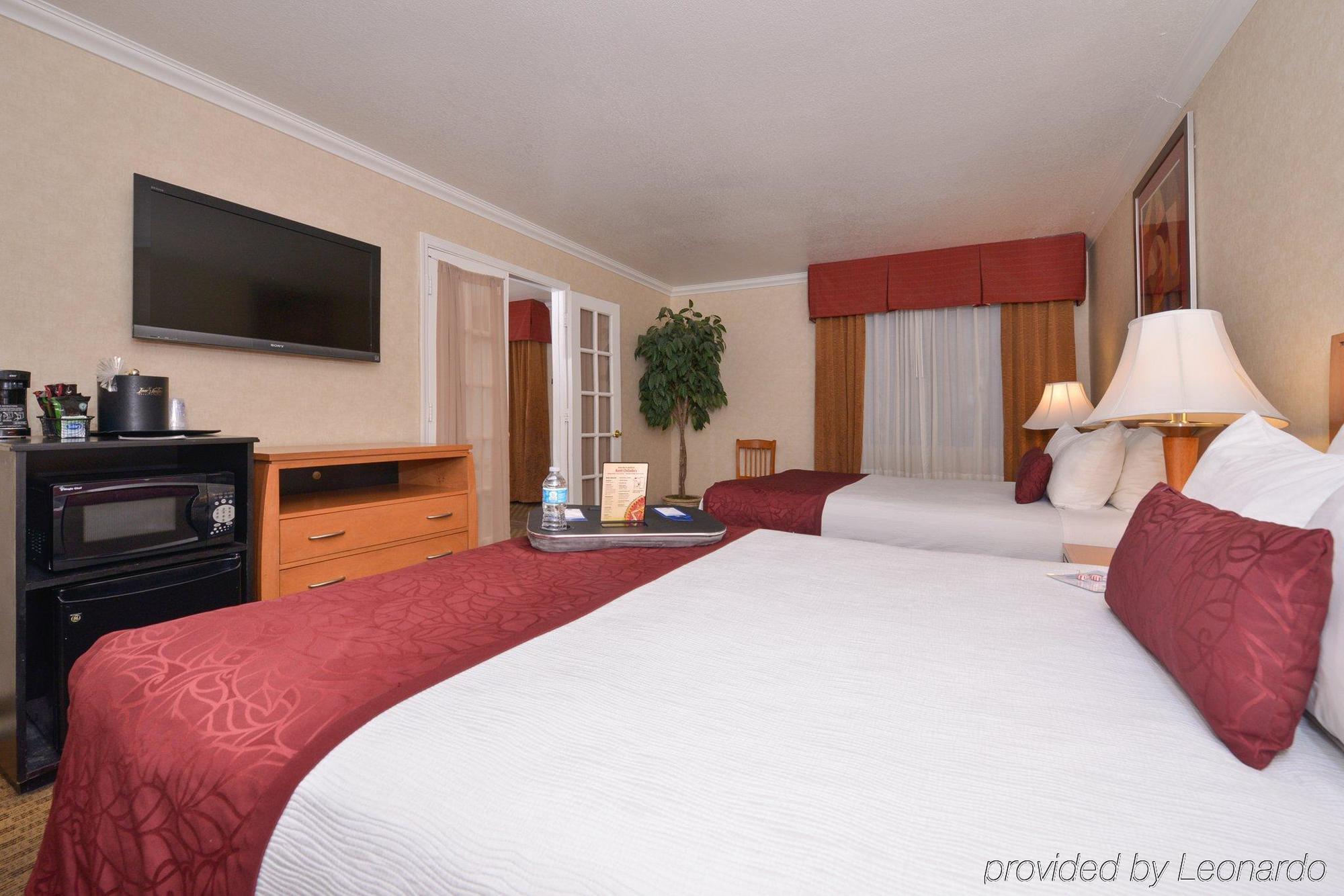 Best Western Innsuites Phoenix Hotel & Suites Eksteriør billede