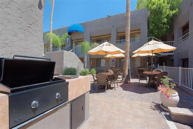 Best Western Innsuites Phoenix Hotel & Suites Eksteriør billede