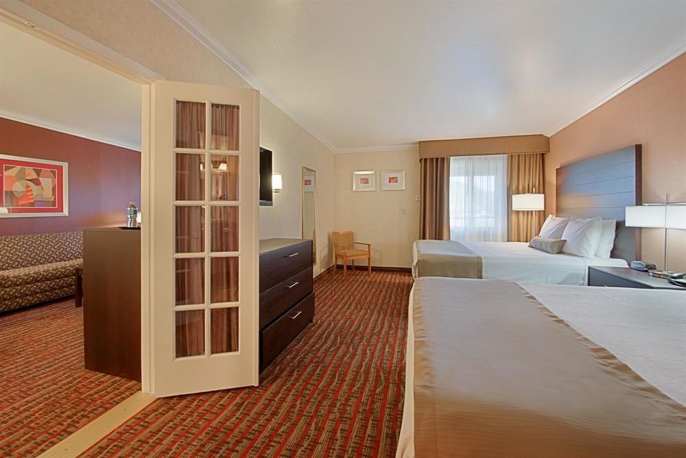 Best Western Innsuites Phoenix Hotel & Suites Eksteriør billede