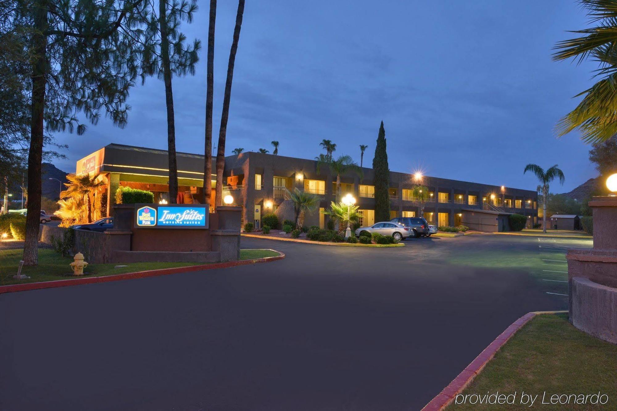 Best Western Innsuites Phoenix Hotel & Suites Eksteriør billede